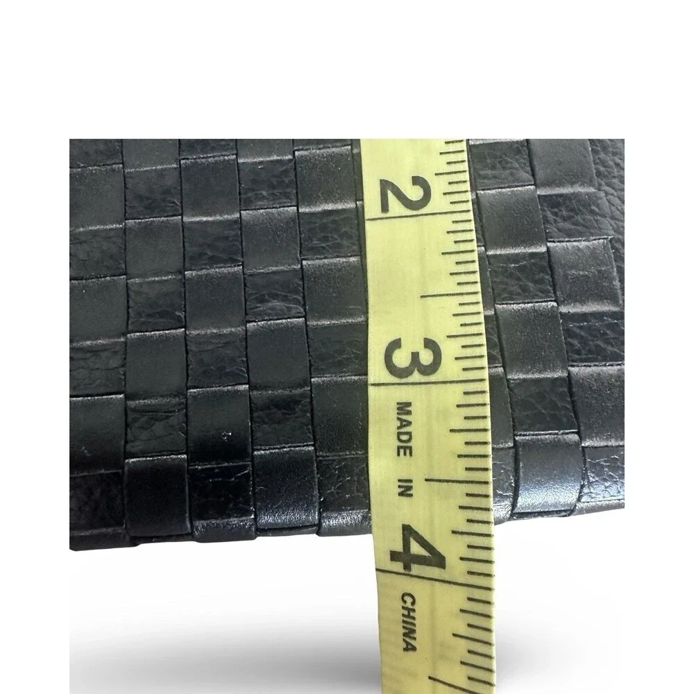 Samantha Kingz Black Woven Leather Black Leather Full Size Wallet Minimalist